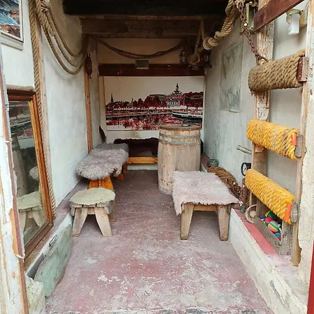 Kissaniitty Guesthouset *